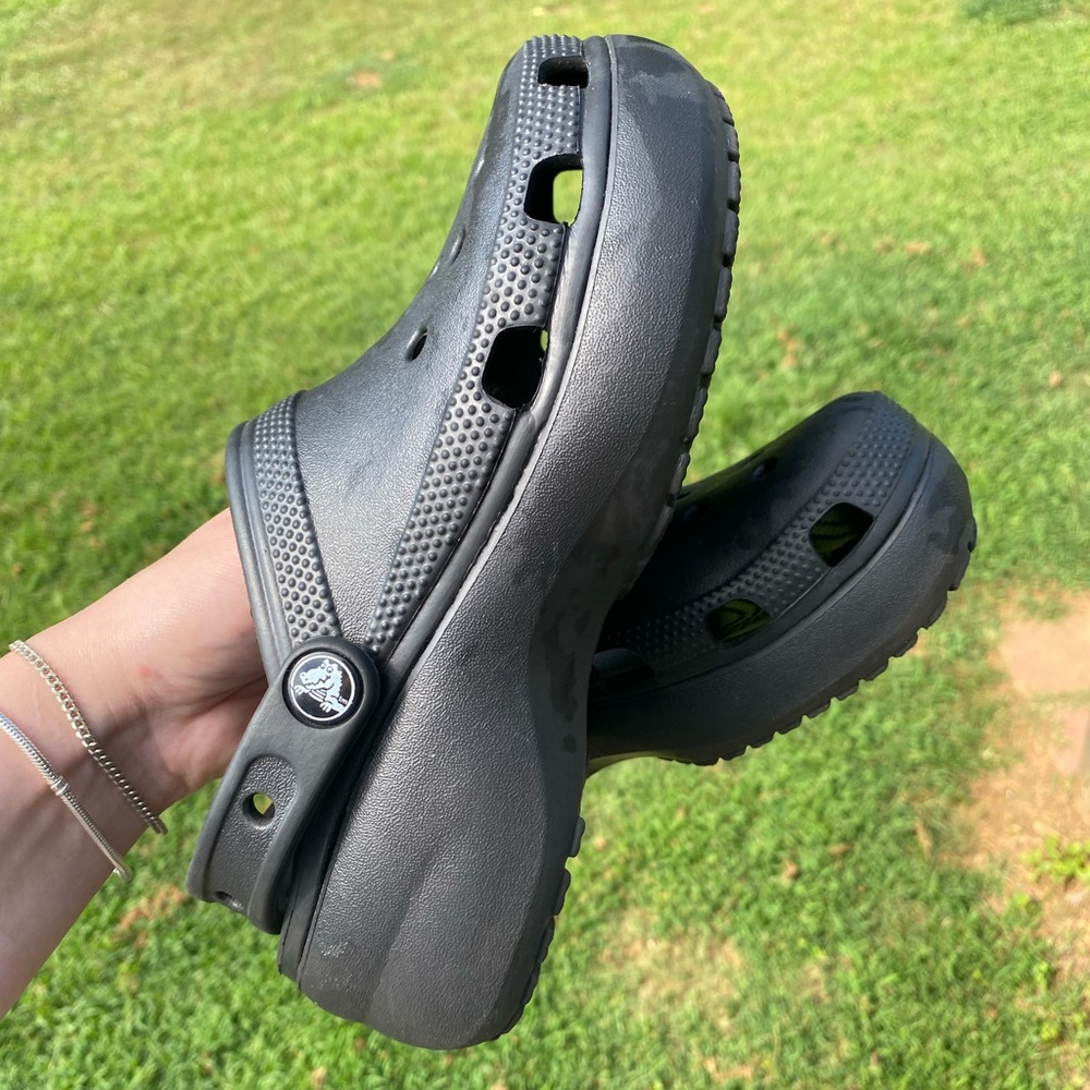 Black Platform Crocs